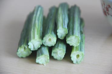 Moringa stem drumstick